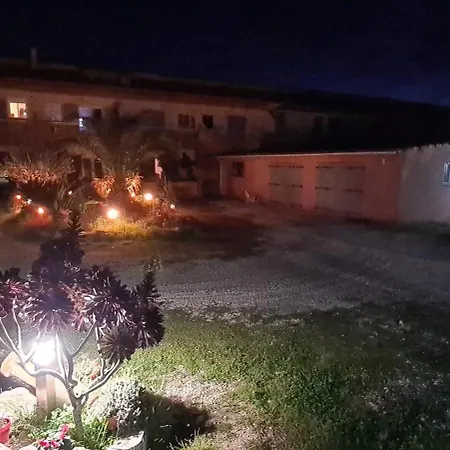 Confort A - 20 M² Avec Barbecue Et Terrasse